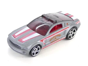Hot Wheels Mustang GT Concept Toy Car Diecast Model 2003 Mattel - Picture 1 of 11