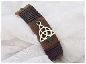 SAMPLE SALE: Triquetra Leather Bracelet Celtic Leather Bracelet Trinity Knot - Bild 1 von 11