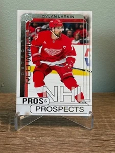 2024-25 Upper Deck Extended Pro's & Prospects Dylan Larkin #PP-3 Red Wings - Bild 1 von 2