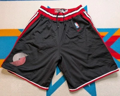 Vintage Portland Trailblazers Nike Team Shorts Thick Mesh Stitched Large - Image 1 of 4