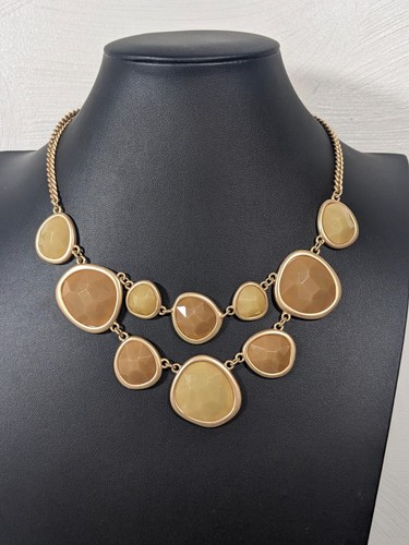 VETEMENTS Collana Charlie Charlie tono oro beige opaco acrilico a strati con bolle 20 in