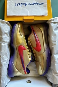NIKE Zoom KOBE V Protro x Undefeated Salón de la Fama EE. UU. 10,5 DS NUEVO EN CAJA ¡ENVÍO RÁPIDO GRATUITO! - Imagen 1 de 9