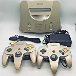 Consola Nintendo 64 Dorada N64 Elegir Cables Mando Original LIBRE DE REGIÓN - Imagen 1 de 7