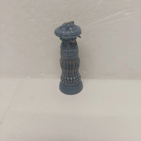 2001 Hasbro Star Wars FX-7 Medical Droid Figure Cover