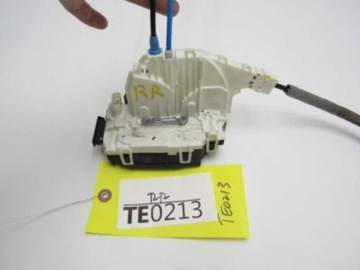 Cerradura de puerta C250 2013 Mercedes Benz pasajero derecho trasero actuador eléctrico Foto 1 de 4