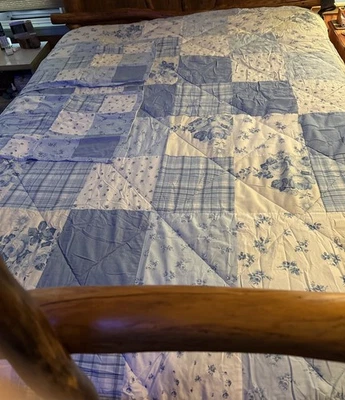 Laura Ashley Lifestyles Patchwork Blue/White Floral Queen Quilt Set - Image 1 of 4