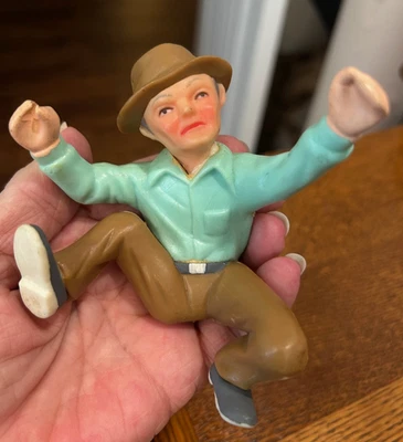 DE COLECCIÓN 1978 WILTON PLÁSTICO DURO ADORNO PARA PASTELES PESCADOR ~ SIN BOTE NI CAÑA Foto 1 de 4