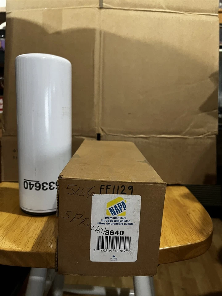  WIX New Old Stock Part # 533640 - NAPA 3640 FILTER, Hastings FF1129 - Image 1 of 1