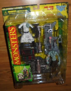 Todd McFarlane's Monsters Series 1 FRANKENSTEIN Playset McFarlane 1997 - Picture 1 of 5