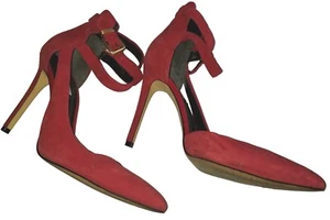 Guess Stilettos. Red Suede. Pointy Toe Shoes. Women's.   - Picture 1 of 19