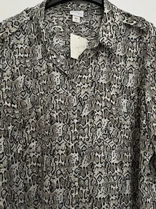 Women's Plus Size Blouse - Picture 1 of 5