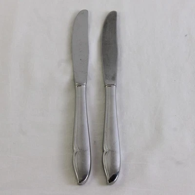 Lot of 2 Oneida Silver Oneidacraft Profile Stainless Pattern Dinner Knives 8.5" - Image 1 of 4