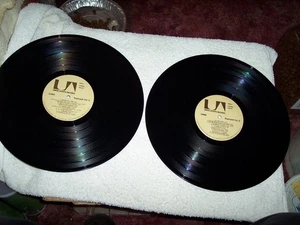 LP--CHER--SUPERPAK VOL. II *VINYL ONLY** #99 - Picture 1 of 2
