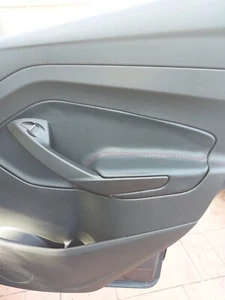 Coppia Fodere In Ecopelle Per Pannelli Posteriori Ford Kuga Dal 2017 In Poi - Foto 1 di 5