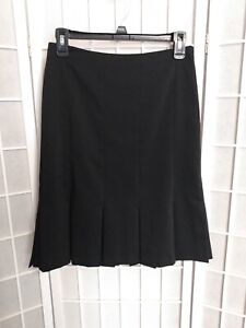 Gap Stretch Black Pleated Skirt Size 1 MIDI 