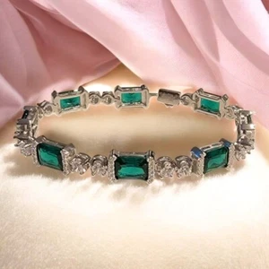 18Ct Green Emerald Lab Created Diamond Tennis Bracelet 14K White Gold Plated - Picture 1 of 8