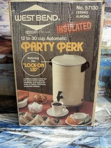VintageWEST BEND Party Perk 12 to 30 Cup Automatic Coffee Percolator Almond USA - Picture 1 of 11