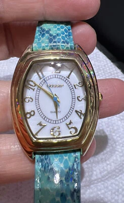 Reloj de pulsera Gossip vintage - necesita batería nueva. Correa de cuero excelente estado Foto 1 de 4