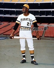 MLB HOF Pittsburgh Pirates Roberto Clemente Color 8 X 10 Photo Picture 