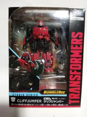 SS-53 Cliff Jumper Toy Figure Transformer Studio Series Japan TAKARA TOMY - Image 1 of 4