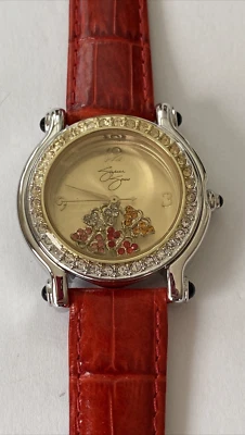 NUEVO Reloj Pulsera Suzanne Somers Cuero Rojo con Estrás Flotante Mariposas Foto 1 de 4