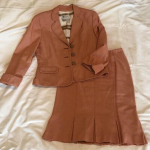 8P Vintage Worth Rust Skirt and Jacket Suit Autumn Colors and Weight - Picture 1 of 10