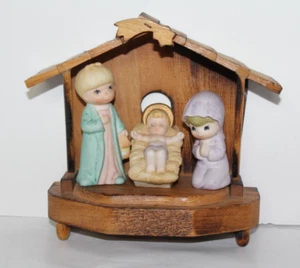 Vintage MSR Imports Krippenaufsteller Set in Weihnachtsspieluhr & Figuren - Bild 1 von 8