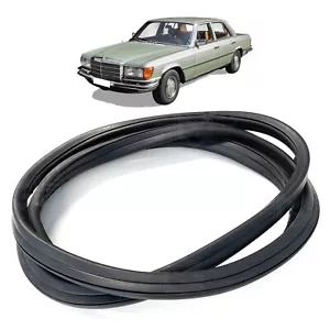 Mercedes W116 Front Windscreen Glass Moulding Rubber Seal (1972-1980) 1166710020 - Picture 1 of 3