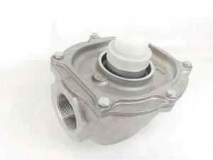 NEW HONEYWELL V5055A-1038 INDUSTRIAL GAS VALVE 2" V5055A1038 - Picture 1 of 2