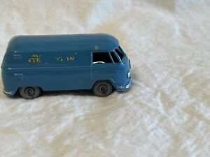UK Card Matchbox Dark Blue - #57 Volkswagen Microbus Met 1-75 Hero City 