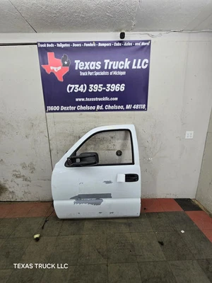 Chevrolet Silverado 1999-2006/GMC Sierra 1500 2500 3500 HD lado del conductor delantero D Foto 1 de 4