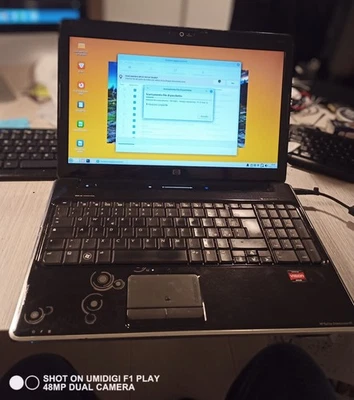 Hp Pavillon Entratainement PC  15'6" 4gb RAM 64 GB SSD Con Linux Mint - Immagine 1 di 4