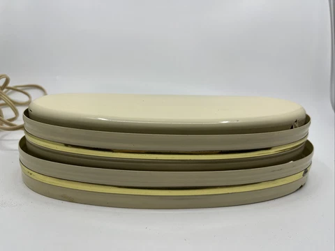 Vintage MCM Green Mfg. Co. Cream & Gold Light Wall Lamp Sconce Art Deco Style Cover
