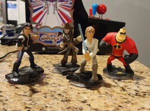 Disney Infinity Figure Lot - Picture 1 of 2