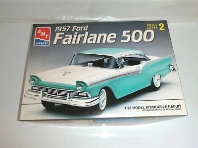 AMT ERTL 1/25 FORD FAIRLANE 500 1957 REF.8028 KIT MONTAGGIO OBSOLETO - Immagine 1 di 2
