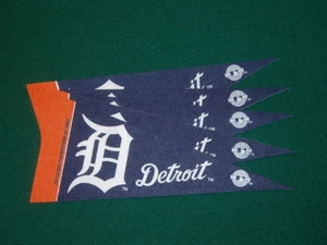 DETROIT TIGERS MLB LICENSED MINI PENNANT, NEW - Picture 1 of 1