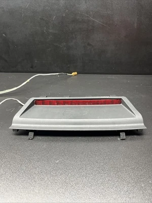 ЗАДНИЙ ВЫСОКИЙ СТОП-СИГНАЛ СТОП-СИГНАЛ ЛАМПА ДЛЯ INFINITI Q70 Q70L ОТ ОРИГИНАЛЬНОГО ПРОИЗВОДИТЕЛЯ 2015–2018 годов - Изображение 1 из 4