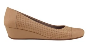 Easy Spirit Dalee wedge pumps natural tan leather breathable sz 6 Med NEW - Picture 1 of 3