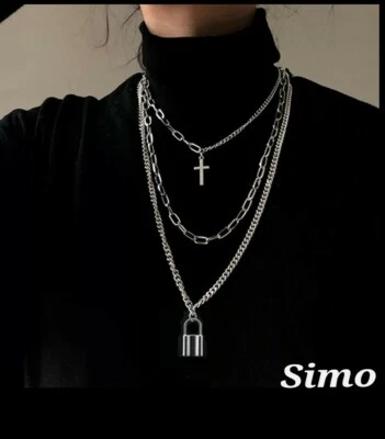 COLLANA DONNA UOMO ACCIAIO BIKERS CATENA CROCE LUCCHETTO TENDENZA MULTIFILO SEXY - Immagine 1 di 2