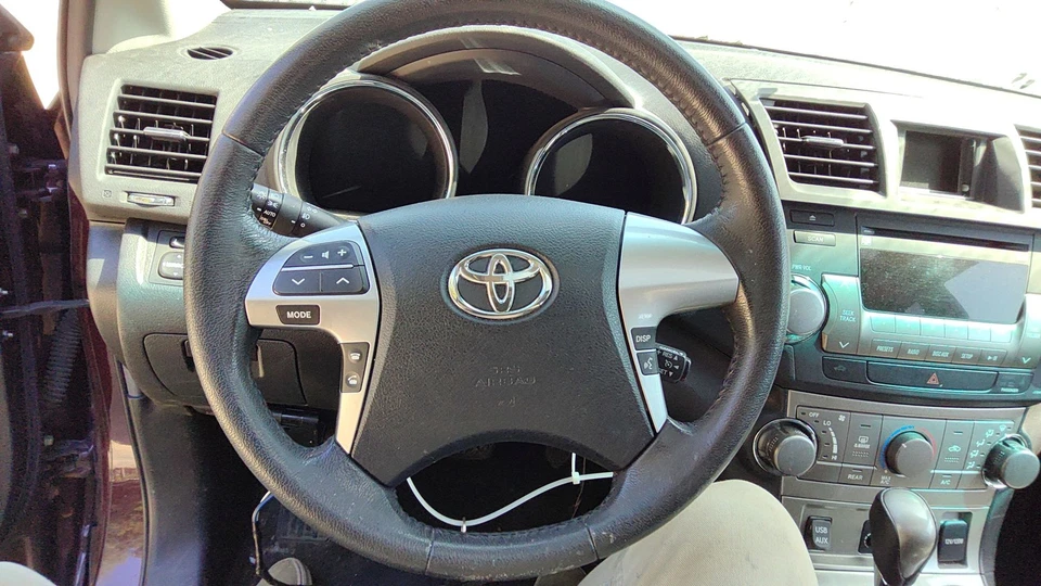 Volante 11 TOYOTA HIGHLANDER (SIN BOLSA ALR) Foto 1 de 1