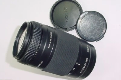 Sony 75-300mm F/4.5-5.6 MACRO Auto Focus Zoom Lens for A-Mount, Minolta AF -mint - Image 1 of 4
