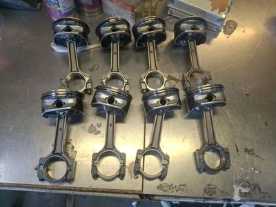 (8) Take off LS3 L92 L99 6.2L Flat Top Pistons Crate Engine OEM GM 19207287 - Image 1 of 4