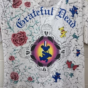 Camiseta De Colección Grateful Dead AOP Brockum Líquido Azul Oso Rosas Grande Rara - Imagen 1 de 18