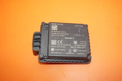 TESLA MODEL 3 RADAR SENSOR MODULE 2017 2018 2019 2020 1108647-00-D OEM - Image 1 of 4