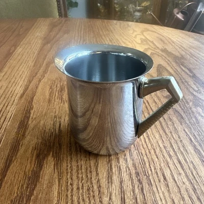 Crema Kromex vintage con mango tono dorado moderna de mediados de siglo Foto 1 de 4