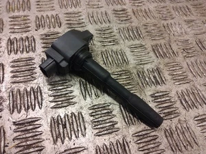 Smart ForFour II W453 2018 High voltage ignition coil 224332428r Petrol SKE38431 - Picture 1 of 6