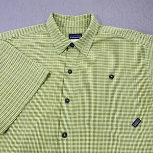 Patagonia Button Shirt Mens Medium Green Plaid Short Sleeve Seersucker Vintage - Picture 1 of 7
