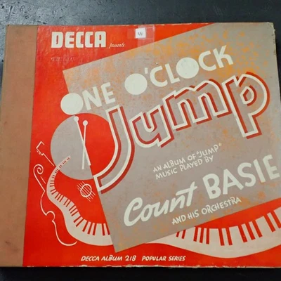 COUNT BASIE One O'Clock Jump 5x 78 rpm ALBUM Decca 218 JAZZ missing 1 78 - Image 1 of 4