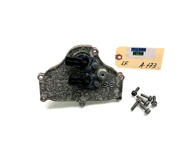 2010-2014 BMW X6 E71 LEFT ENGINE VARIABLE VALVE TIMING SOLENOID W/ COVER X2 OEM. - Image 1 of 4