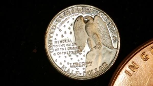 MINIATURE COIN 1925 STONE MOUNTAIN COMMEMORATIVE HALF PROOF LIKE STERLING SILVER - Picture 1 of 2